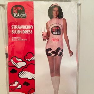 New! Spirit, kung fu tea strawberry slush tank dress + headband
Halloween medium